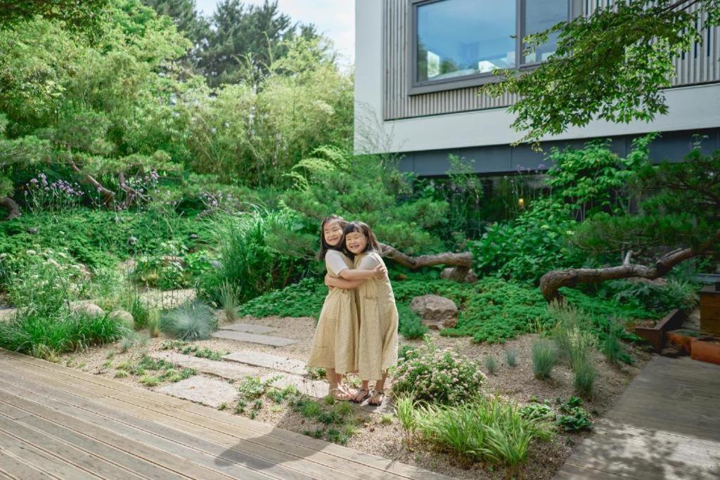 Bed and Breakfast Scenery After Rain Yangyang Exterior foto